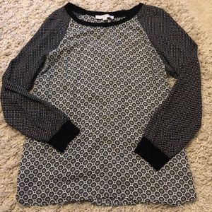 LOFT Black & White Design Long Sleeve Top